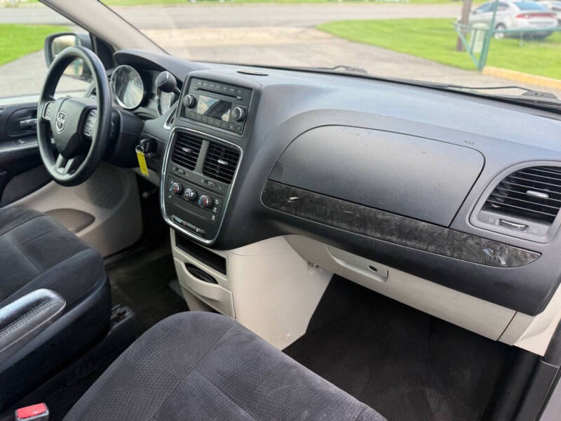 2014 Dodge Grand Caravan SE