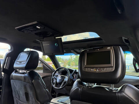 2016 Cadillac Escalade Platinum