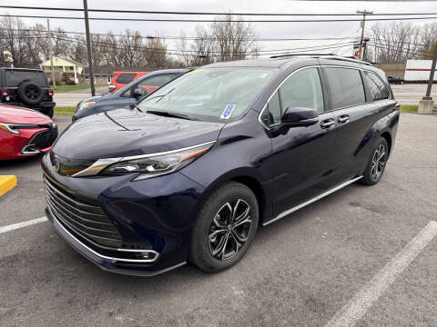 2025 Toyota Sienna Platinum 7-Passenger