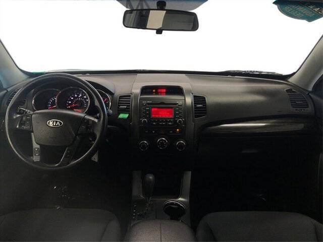 2012 Kia Sorento LX