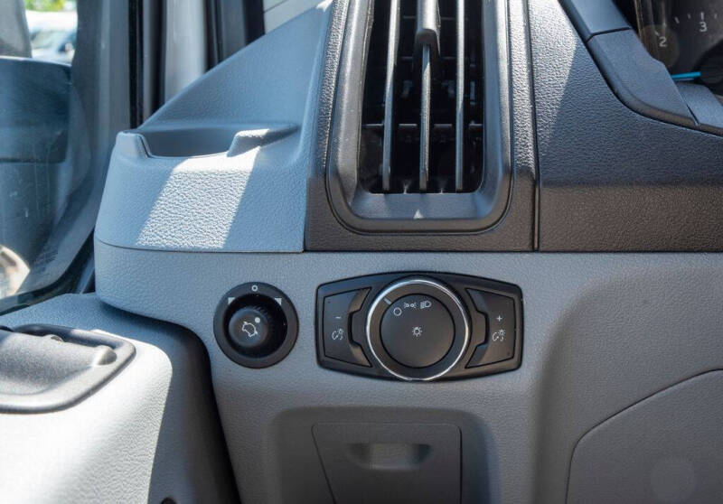 2018 Ford Transit