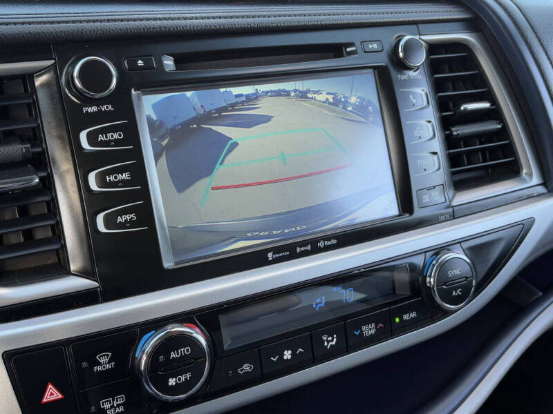 2017 Toyota Highlander XLE