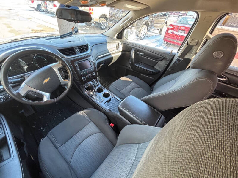 2016 Chevrolet Traverse LT