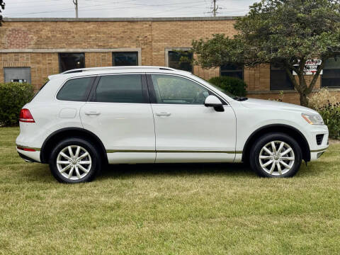 2017 Volkswagen Touareg V6 Sport