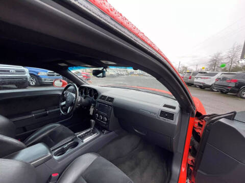 2008 Dodge Challenger SRT8