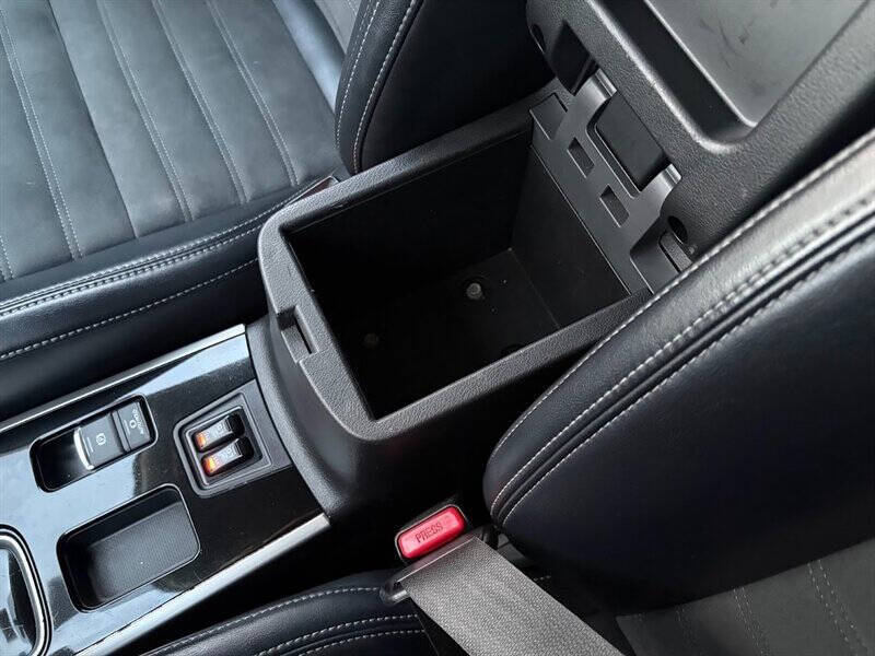 2019 Mitsubishi Outlander SE