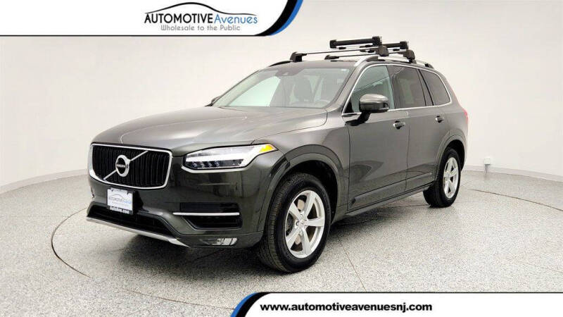 2018 Volvo XC90 T5 Momentum 7-Passenger