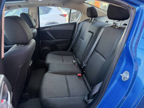 2012 Mazda MAZDA3 i Touring