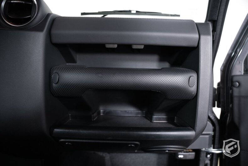 1991 Land Rover Defender