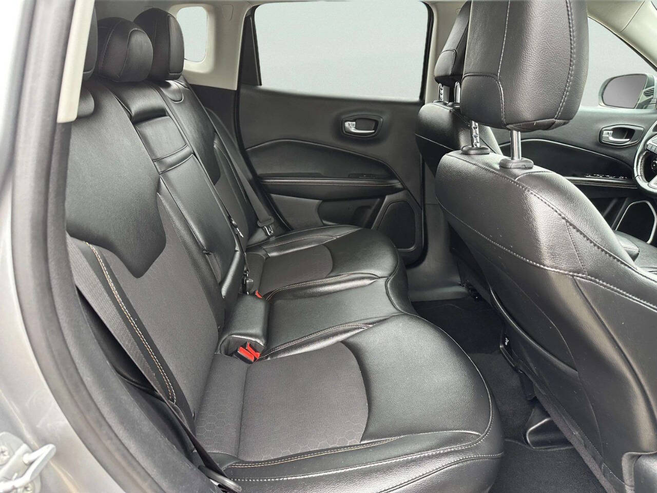 JeepCompass16
