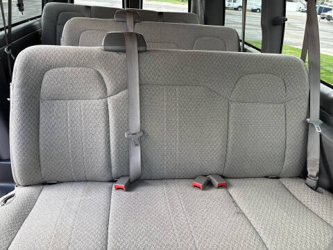 2023 Chevrolet Express LS 3500