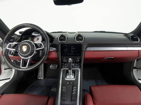 2024 Porsche 718 Cayman S
