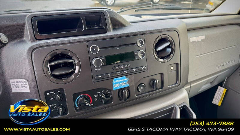 2013 Ford E-Series E-350 SD XLT