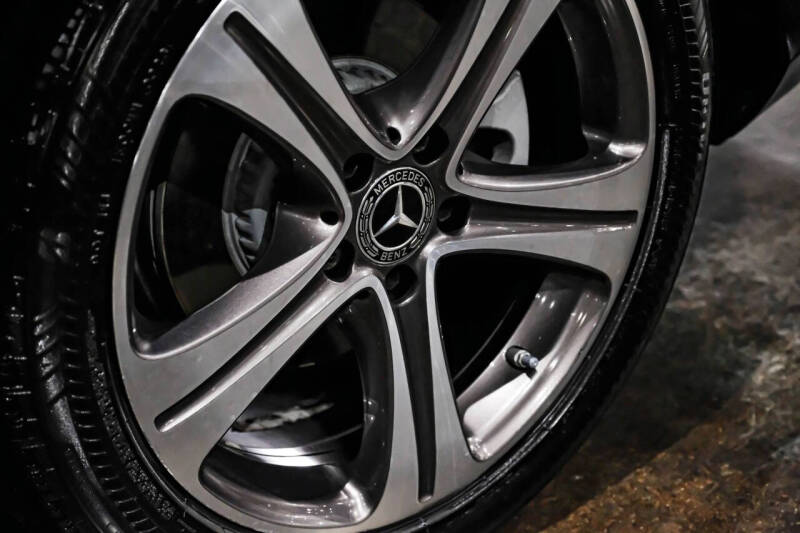 2018 Mercedes-Benz E-Class E 300