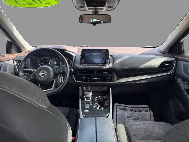 2023 Nissan Rogue SV