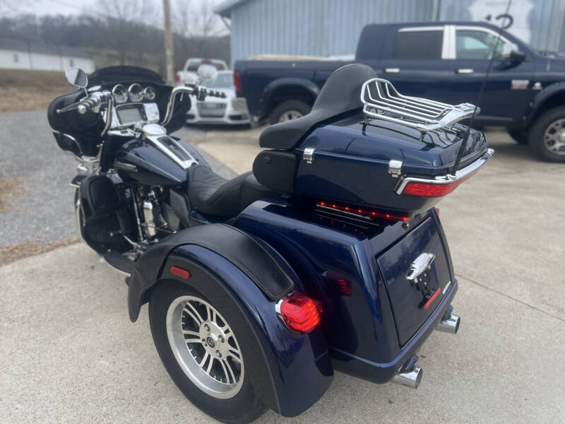 2014 Harley-Davidson FLHTCUTG