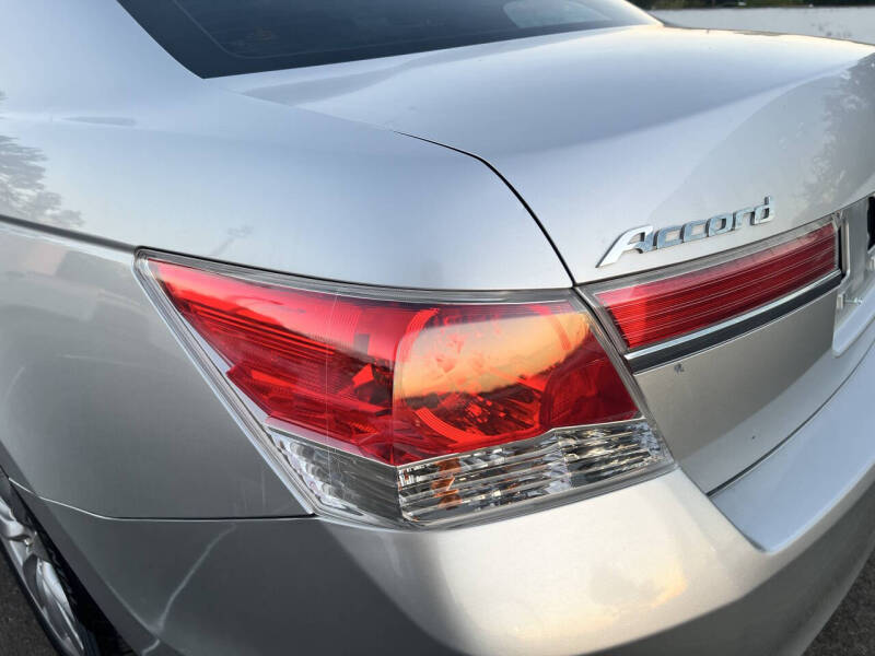 2012 Honda Accord EX-L V6 w/Navi