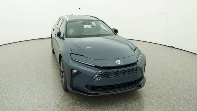 2025 Toyota Crown Signia Limited