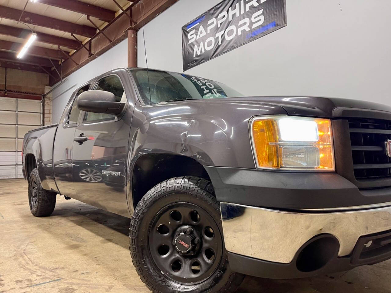 2011 GMC Sierra 1500 for sale at Sapphire Motors in Gurnee, IL