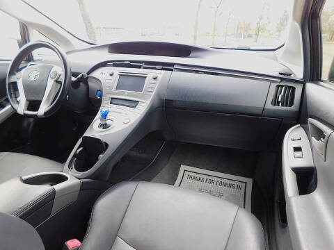 2012 Toyota Prius Five