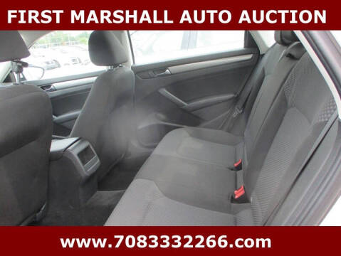 2012 Volkswagen Passat S PZEV