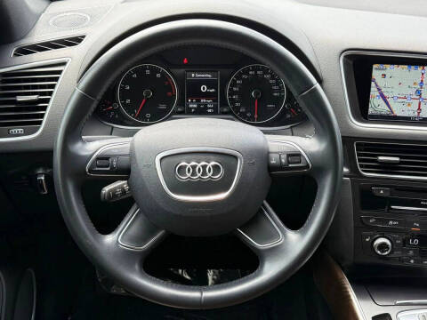 2017 Audi Q5 2.0T quattro Premium Plus