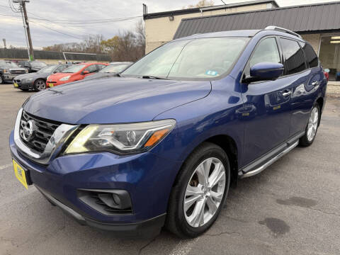 2018 Nissan Pathfinder SL
