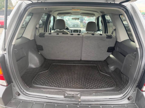 2005 Ford Escape XLT