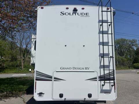 2022 Grand Design RV Solitude 38ft