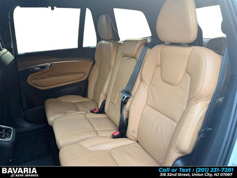 2017 Volvo XC90 T6 Inscription