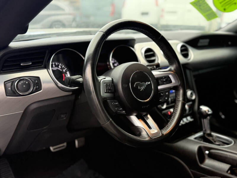 2019 Ford Mustang EcoBoost Premium