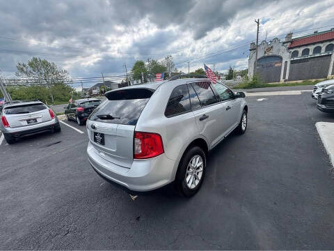 2013 Ford Edge SE