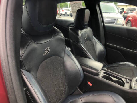 2016 Chrysler 200 S