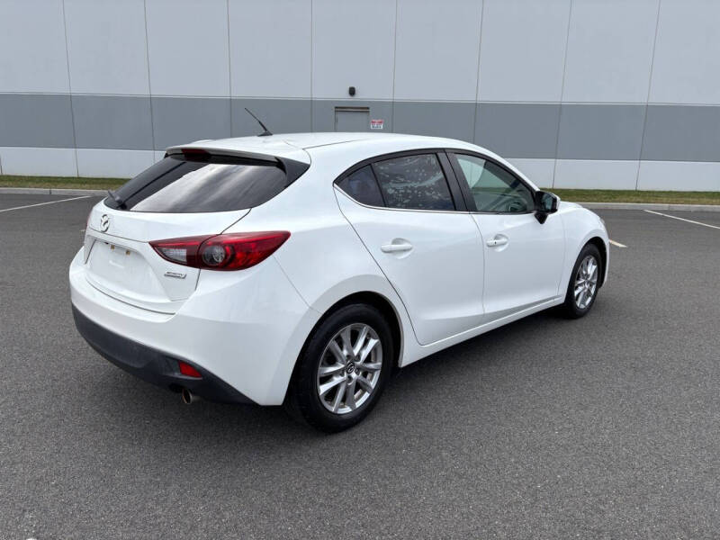2016 Mazda MAZDA3 i Touring