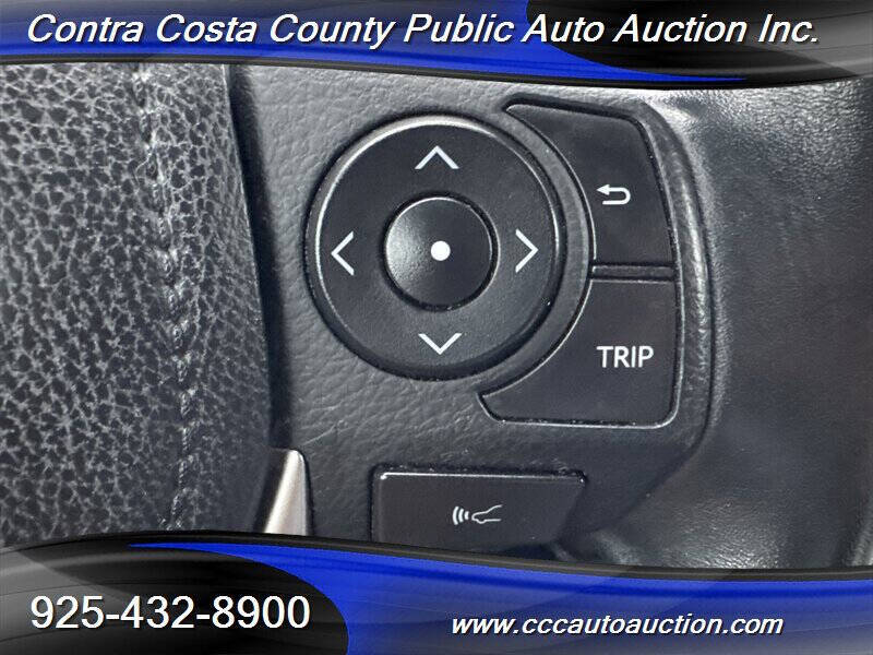 2017 Toyota RAV4 Platinum