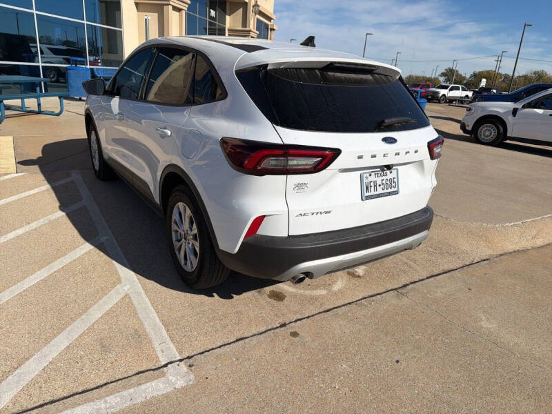 2025 Ford Escape Active