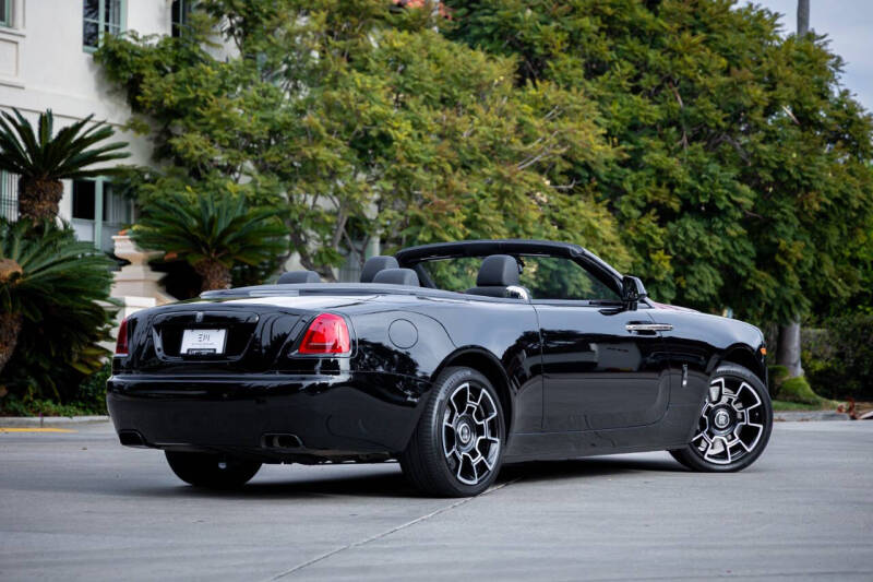 2019 Rolls-Royce Black Badge Dawn