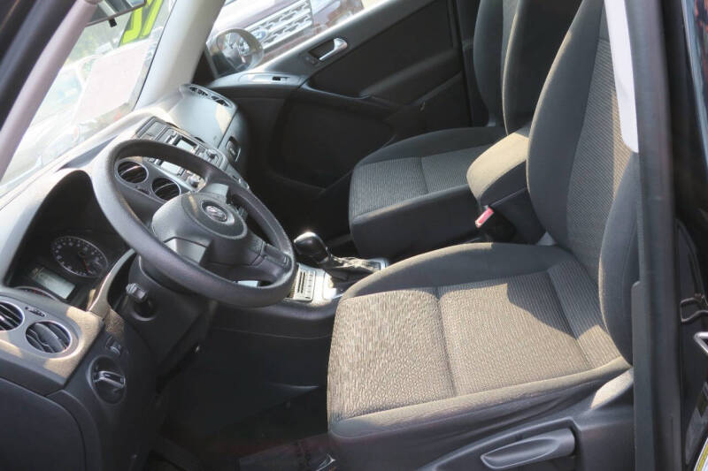 2012 Volkswagen Tiguan S