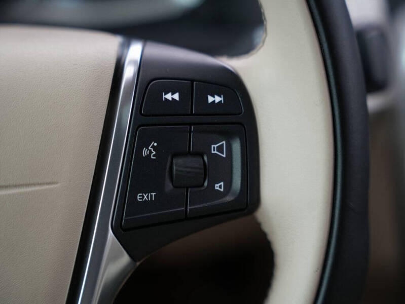 2015 Volvo S60 T5 Drive-E Platinum