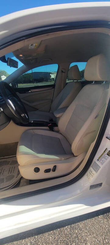 2015 Volkswagen Passat 1.8T S