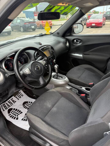 2011 Nissan JUKE S