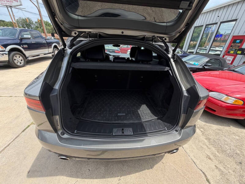 2020 Jaguar E-PACE P300 R-Dynamic S