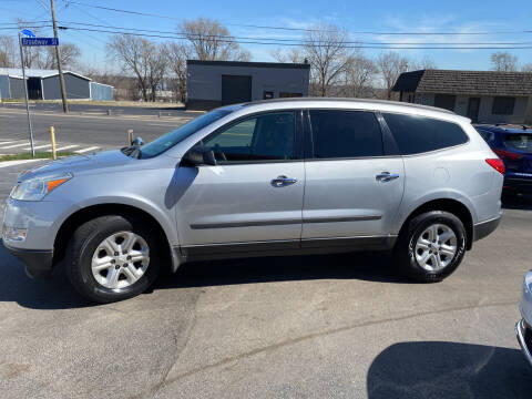 2011 Chevrolet Traverse LS