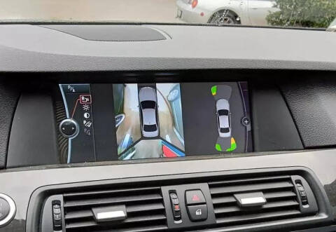 2011 BMW 5 Series 550i