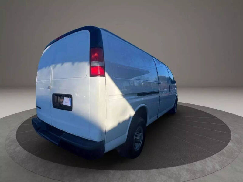 2017 Chevrolet Express 3500