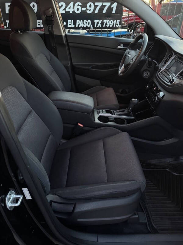 2017 Hyundai Tucson SE