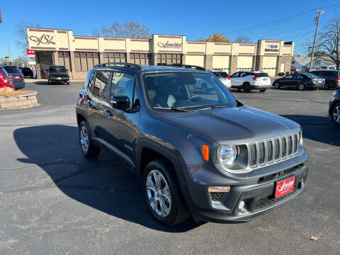 2022 Jeep Renegade for sale at ASSOCIATED SALES & LEASING in Marshfield WI