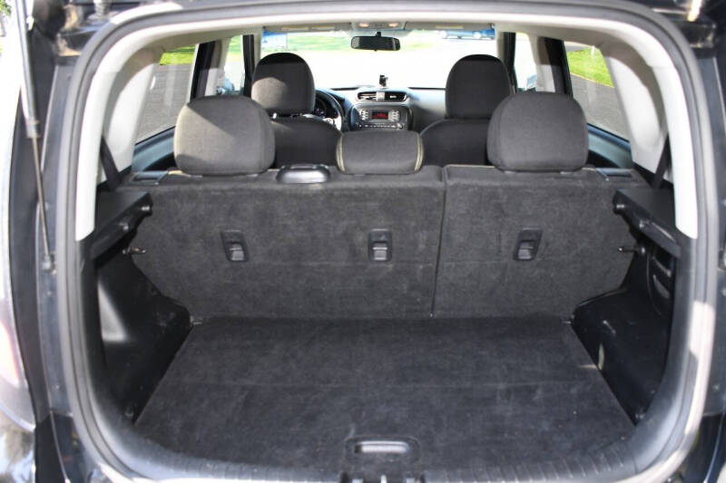 2015 Kia Soul +
