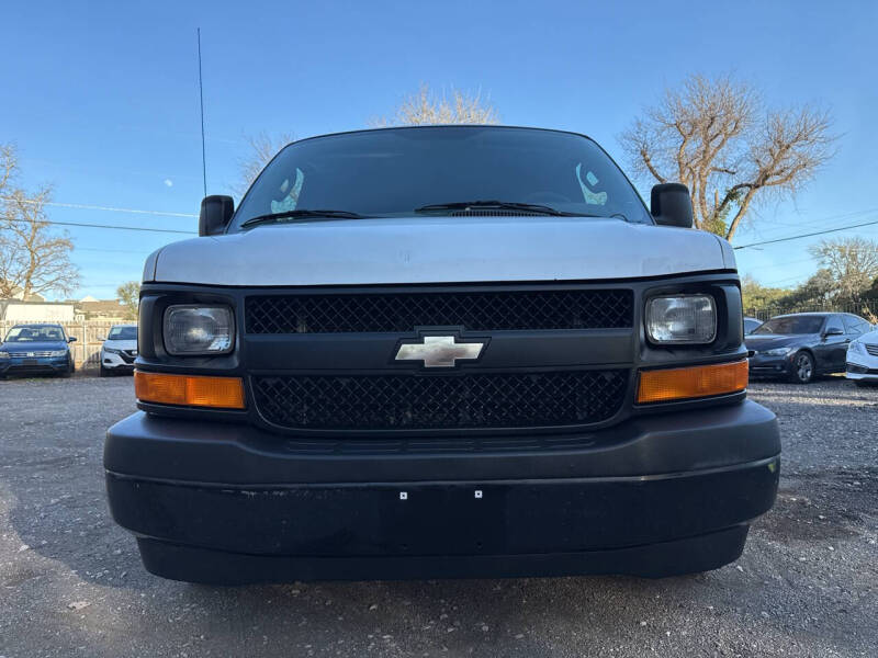 2017 Chevrolet Express 2500