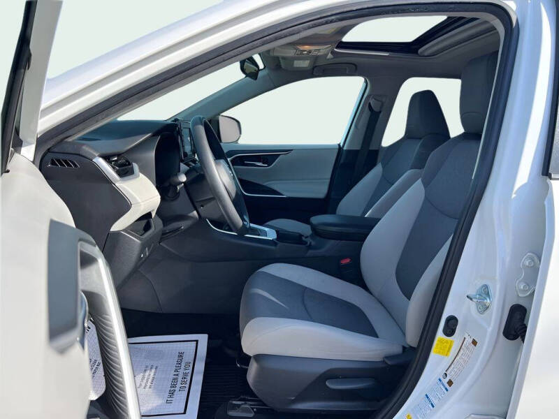 2019 Toyota RAV4 XLE